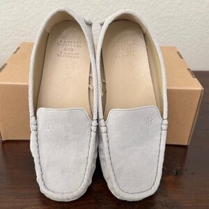 Janie&Jack. Big Kid suede driving shoes, size 3 in light gray